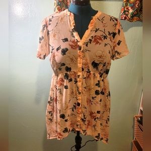 Floral Hi-low button down top by Torrid size 00